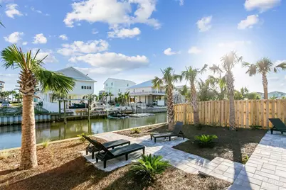 7406 Grand Navarre Blvd, Navarre Beach, FL 32566 - Photo 56