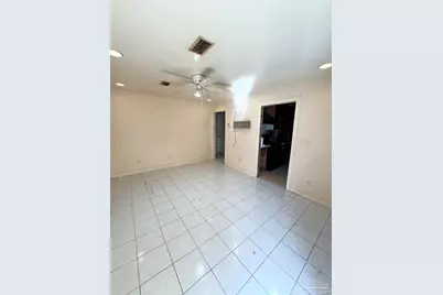 4610 Martha St, Pensacola, FL 32506 - Photo 4
