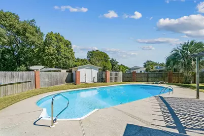 11814 Chanticleer Dr, Pensacola, FL 32507 - Photo 34