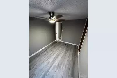 5472 Coventry Ave, Pensacola, FL 32526 - Photo 8