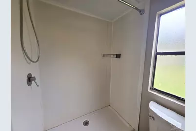 8676 Sharon Ln, Pensacola, FL 32526 - Photo 22