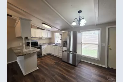 8676 Sharon Ln, Pensacola, FL 32526 - Photo 8