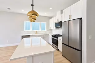 410 W Wright St, Pensacola, FL 32501 - Photo 6