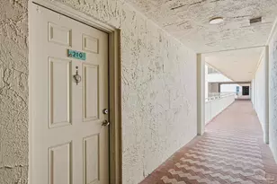 999 Fort Pickens Rd, Pensacola Beach, FL 32561 - Photo 24