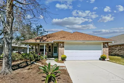 3849 Windsor Castle Blvd, Milton, FL 32583 - Photo 1
