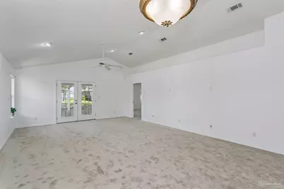 3849 Windsor Castle Blvd, Milton, FL 32583 - Photo 8