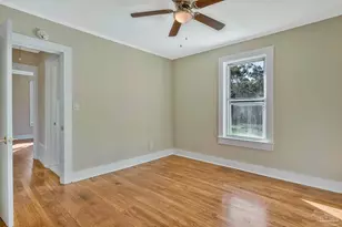 2071 W Chase St, Pensacola, FL 32502 - Photo 12