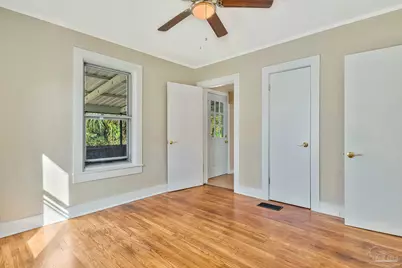 2071 W Chase St, Pensacola, FL 32502 - Photo 14