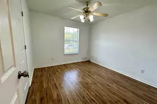 10530 Willow Lake Dr, Pensacola, FL 32506 - Photo 14