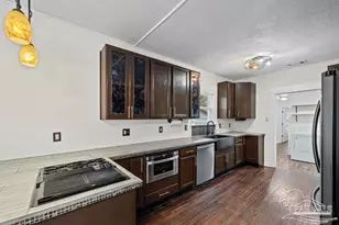 118 N F St, Pensacola, FL 32502 - Photo 6