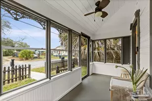 118 N F St, Pensacola, FL 32502 - Photo 4