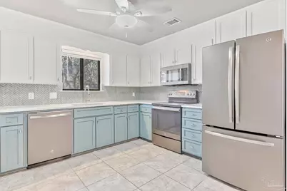 2558 Amberjack Ct, Pensacola, FL 32526 - Photo 12