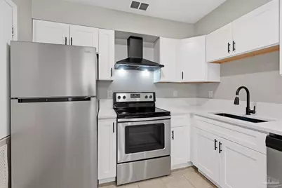 6366 Fairfield Dr #C, Pensacola, FL 32506 - Photo 2