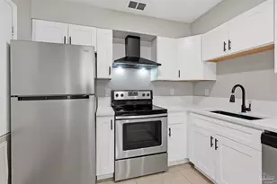 6366 Fairfield Dr, Pensacola, FL 32506 - Photo 2