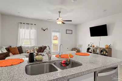 9424 Nature Creek Ln, Pensacola, FL 32526 - Photo 8