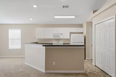 342 Mizzen Ln, Pensacola, FL 32507 - Photo 8