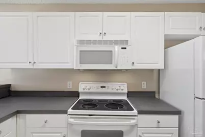342 Mizzen Ln, Pensacola, FL 32507 - Photo 10