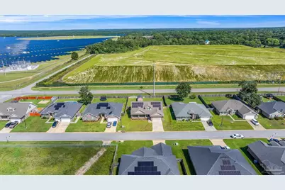 5686 Midfielder Dr, Pensacola, FL 32526 - Photo 38