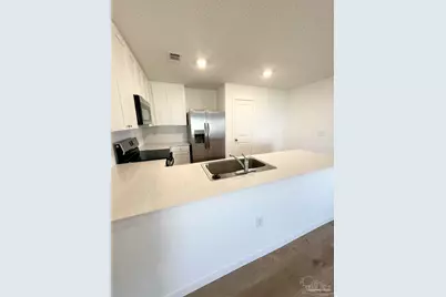 2624 Bagpipe Dr, Pensacola, FL 32526 - Photo 4