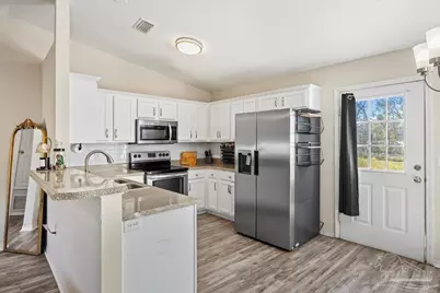 7241 Bogey Ln, Milton, FL 32570 - Photo 10
