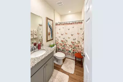 7664 Piper Cir, Milton, FL 32583 - Photo 16