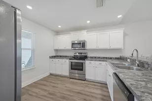 873 Smiley Cir, Pensacola, FL 32514 - Photo 6