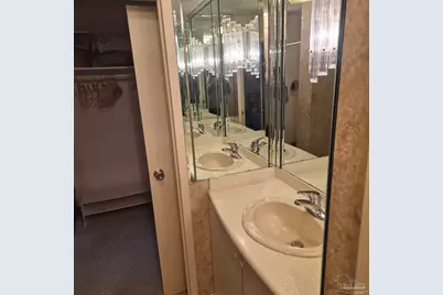 825 Bayshore Dr #204, Pensacola, FL 32507 - Photo 8