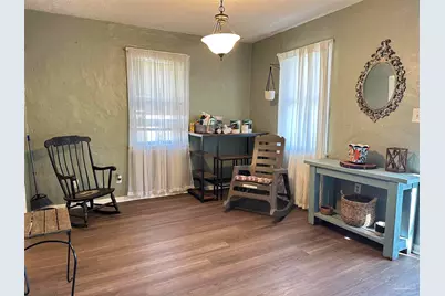 49 W Carver Dr, Pensacola, FL 32507 - Photo 4