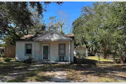 49 W Carver Dr, Pensacola, FL 32507 - Photo 2