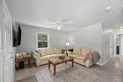 4655 Durham Dr, Pensacola, FL 32526 - Photo 6