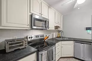 4655 Durham Dr, Pensacola, FL 32526 - Photo 14