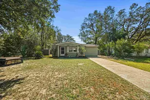 4655 Durham Dr, Pensacola, FL 32526 - Photo 2