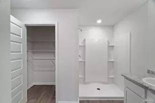 10593 Queens Gate Cir, Pensacola, FL 32506 - Photo 28