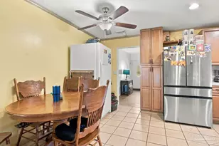 7813 Lenora Ct, Pensacola, FL 32526 - Photo 8