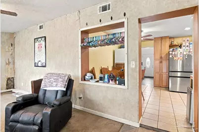 7813 Lenora Ct, Pensacola, FL 32526 - Photo 6