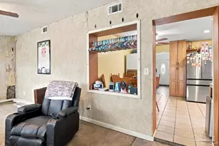 7813 Lenora Ct, Pensacola, FL 32526 - Photo 6