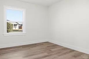 5403 Kee Memorial Dr, Pensacola, FL 32507 - Photo 18