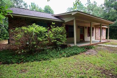 6348 Fairfield Dr, Milton, FL 32570 - Photo 1