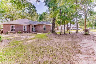 5795 Divot Ln, Milton, FL 32570 - Photo 1