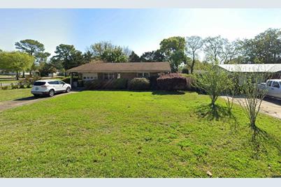 37 Deal Ave, Fort Walton Beach, FL 32548 - Photo 1