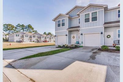 6332 Grove Park Dr, Pensacola, FL 32504 - Photo 1