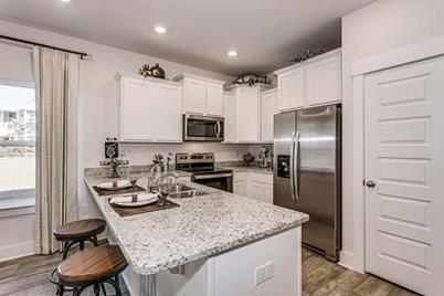 6316 Grove Park Dr, Pensacola, FL 32504 - Photo 1