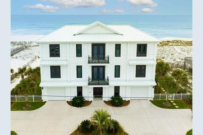 1106 Ariola Dr, Pensacola Beach, FL 32561 - Photo 1
