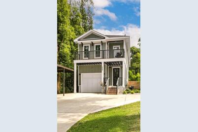 1427 E Texar Dr, Pensacola, FL 32503 - Photo 1
