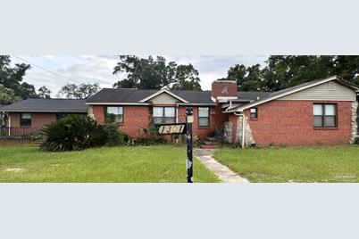 1301 W Lee St, Pensacola, FL 32501 - Photo 1