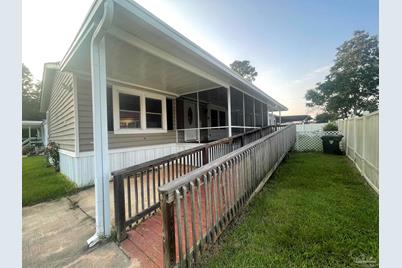 1318 Ridgewood Dr, Lillian, AL 36549 - Photo 1