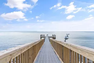 403 Bayshore Dr, Pensacola, FL 32507 - Photo 1