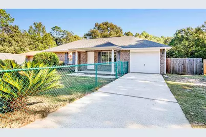 6864 Fast Gun Ln, Milton, FL 32570 - Photo 1