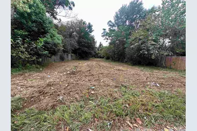 2219 W Gadsden St, Pensacola, FL 32505 - Photo 1