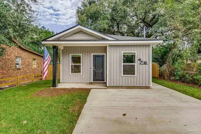 10 N Merritt St, Pensacola, FL 32507 - Photo 1